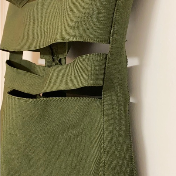 windsor dress - Picture 3 of 5